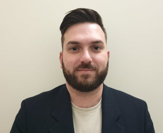 Οι απόφοιτοι στο προσκήνιο - Ηλίας Γρηγορίου