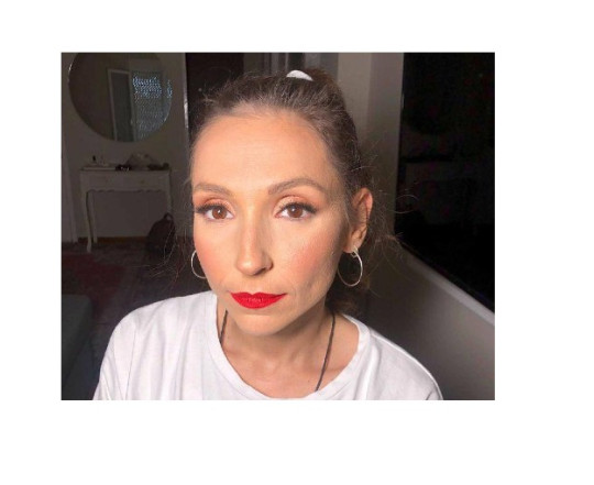 Οι απόφοιτοι στο προσκήνιο - Κωνσταντίνα Νικολάου